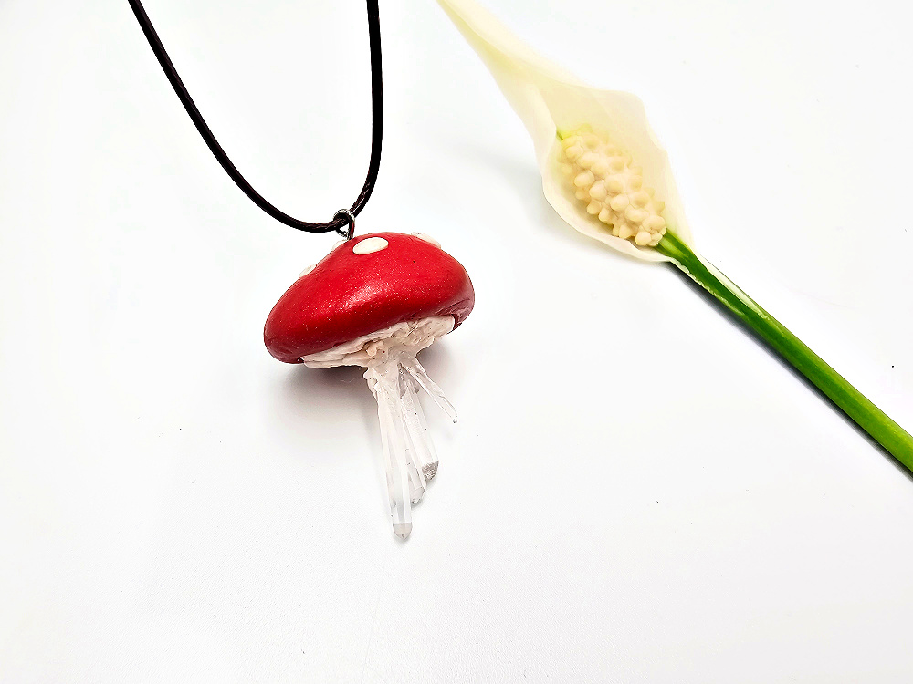 Mushroom Crystal Necklace F - Forest Spell Statement Mushroom Crystal Necklace F - Forest Spell Statement