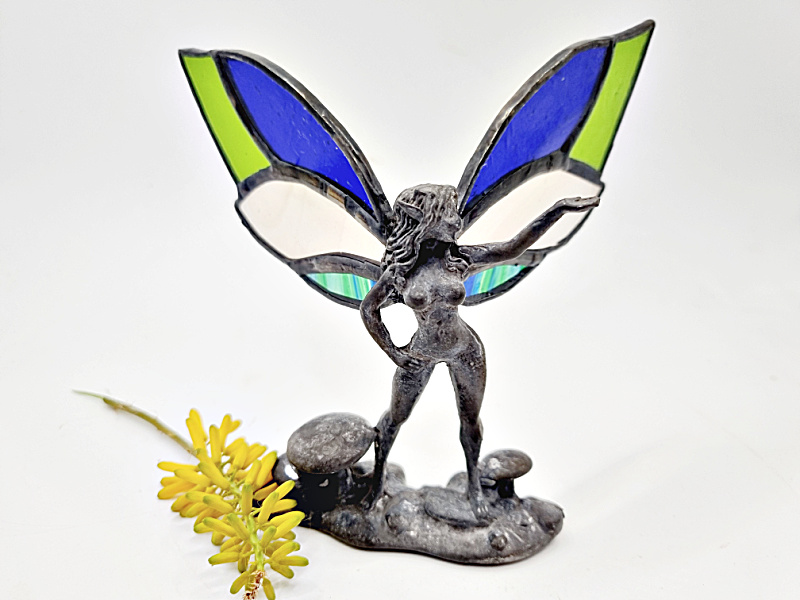 Fairy Stained Glass Mushroom Blue & Green (15cm) Fairy Stained Glass Mushroom Blue & Green (15cm)