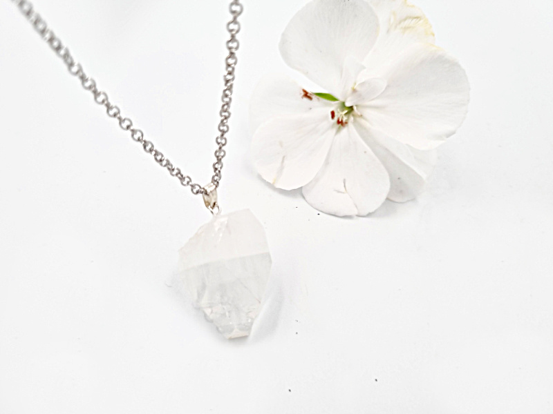 Apophyllite Point crystal Necklace Apophyllite Point crystal Necklace - Image 2