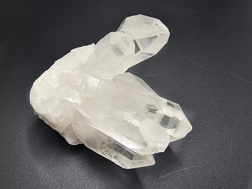 Clear Quartz Cluster C (110g) Clear Quartz Cluster C (110g)