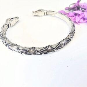Dragon Bangle (W/Brass)