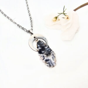 Hello Indigo Halo Online Store Geometric Crystal Necklace Agate Crescent