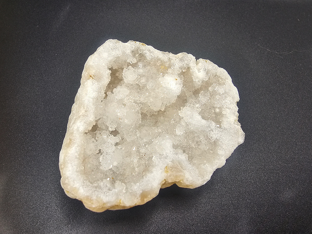 Natural Agate Geode Slice C (53g) Natural Agate Geode Slice C (53g)
