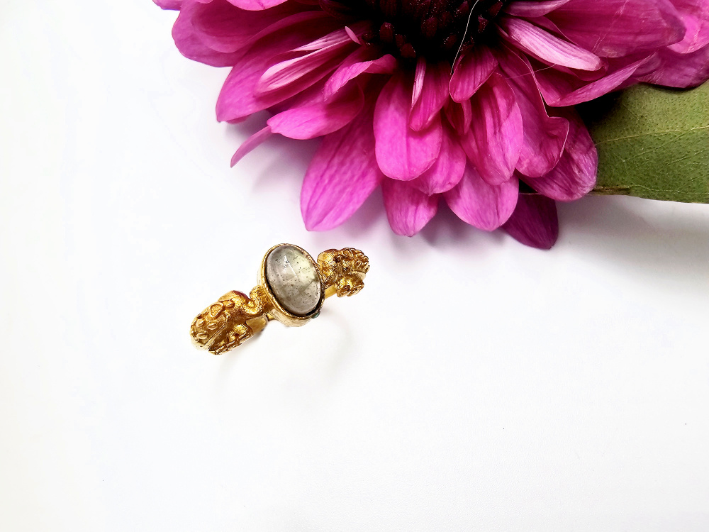 Toe Ring – Elephants (Labradorite & Brass) Toe Ring