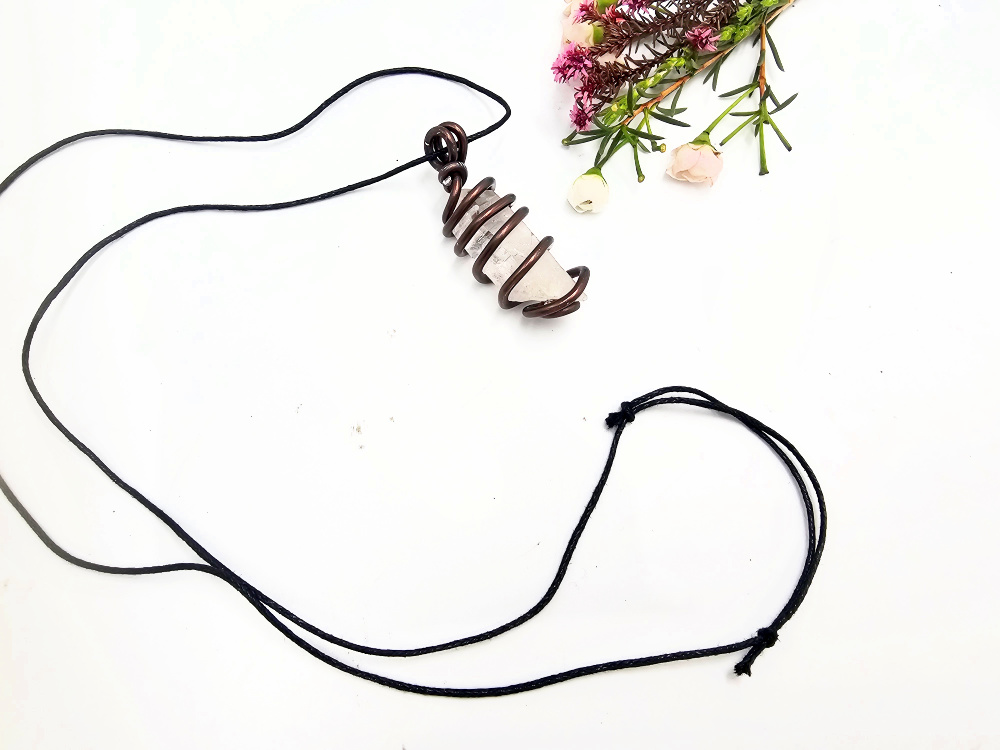 Clear Quartz Rough Point Copper Wrap Necklace Clear Quartz Rough Point Copper Wrap Necklace - Image 2
