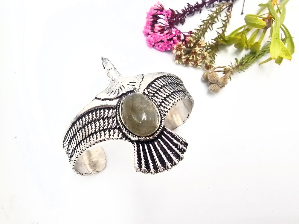 Eagle Bangle – Labradorite (White Brass) Eagle Bangle – Labradorite (White Brass) - Image 2