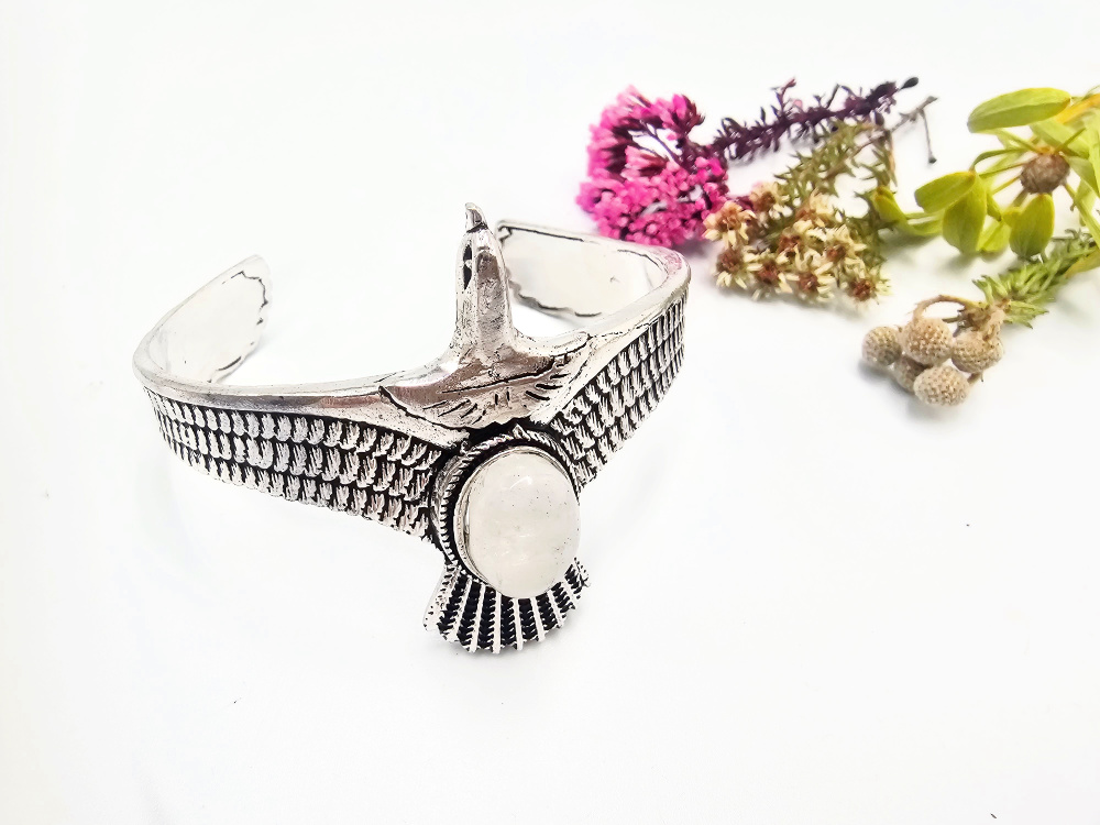 Eagle Bangle – Moonstone (White Brass) Eagle bangle with a moonstone gemstone silver colour