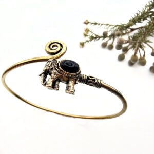 Hello Indigo Halo Online Store Elephant Spiral Bangle – Black Onyx (Brass)