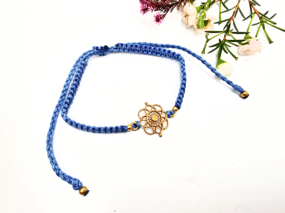Macramé Brass Bangle Mandala (Blue) Macramé Brass Bangle