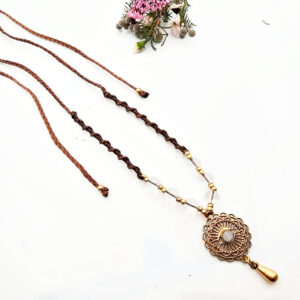 Macramé Necklace – Oracle Eye (Moonstone)