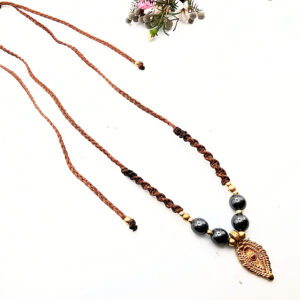 Macramé Necklace – Woodland Whisper (Hematite)