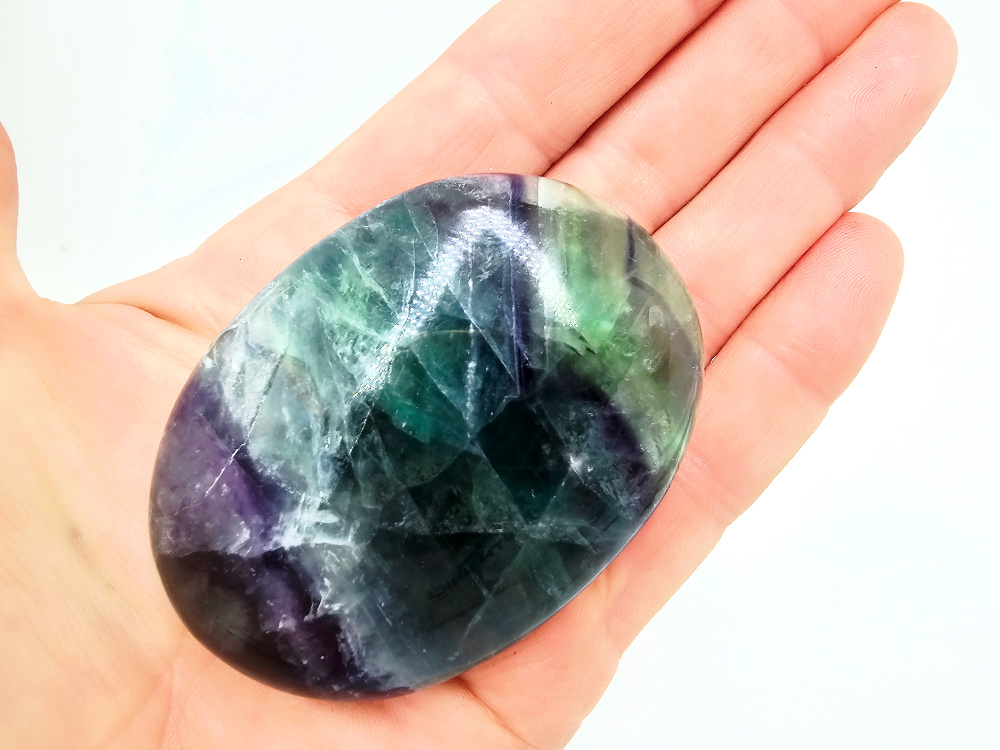 Rainbow Fluorite Palm Stone (7cm) Rainbow Fluorite Palm Stone (7cm)