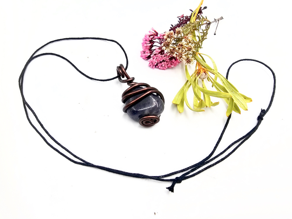Amethyst Aluminum Wrap Necklace Amethyst Aluminum Wrap Necklace - Image 2