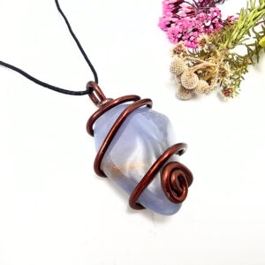 Blue Chalcedony Wire Wrap Necklace (Aluminium)