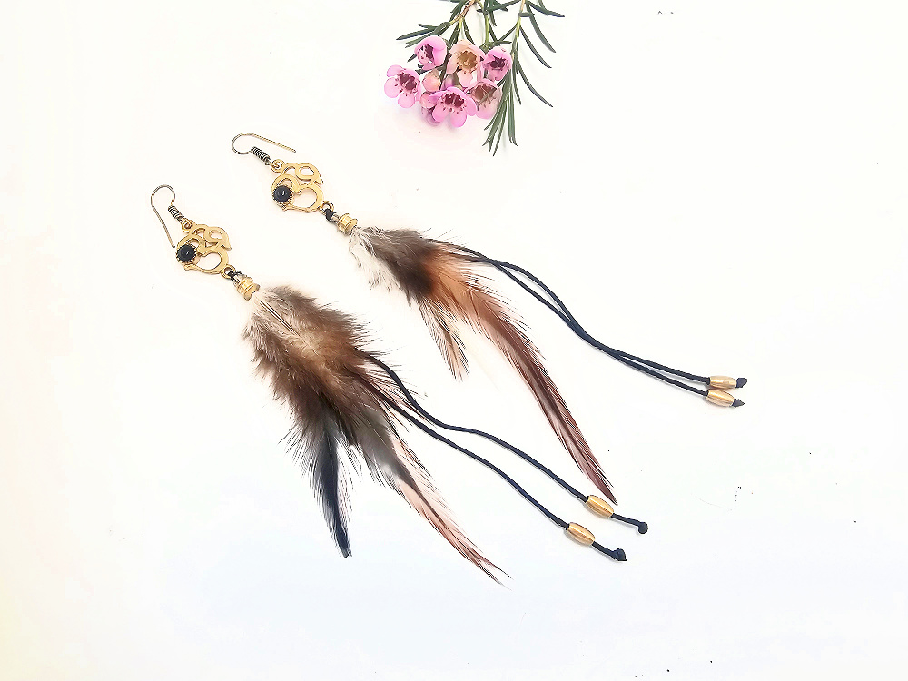 Brass Feather Earrings (Black Onyx & OM sign) Brass Feather Earrings (Black Onyx & OM sign)