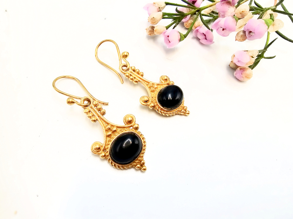Detailed Drop Black Onyx Earrings (Brass) Detailed Drop Black Onyx Earrings
