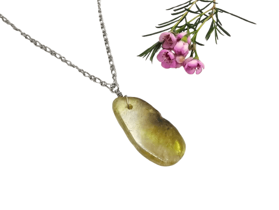 Green Garnet Polished Slice Necklace Green Garnet Polished Slice Necklace