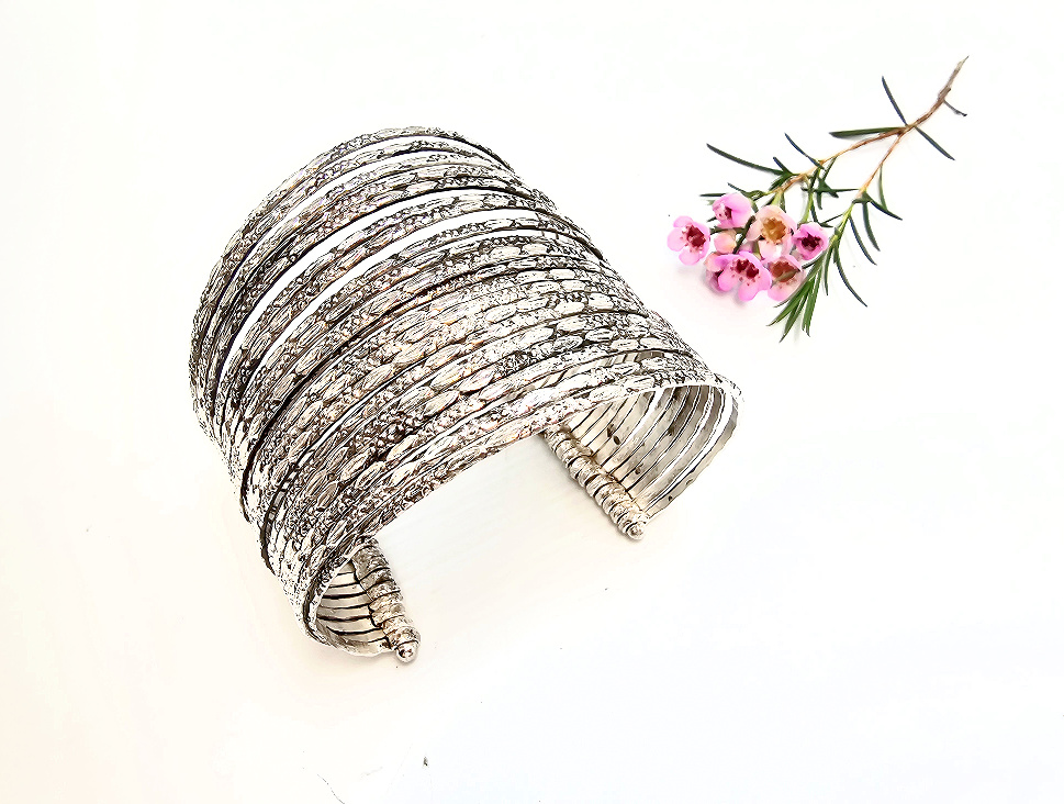 Stacker Bangle (W/Brass) Stacker Bangle (W/Brass)